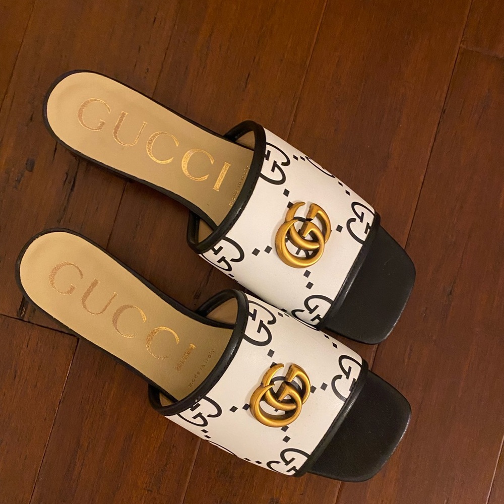 Imitation Gucci slides size 42/9.5